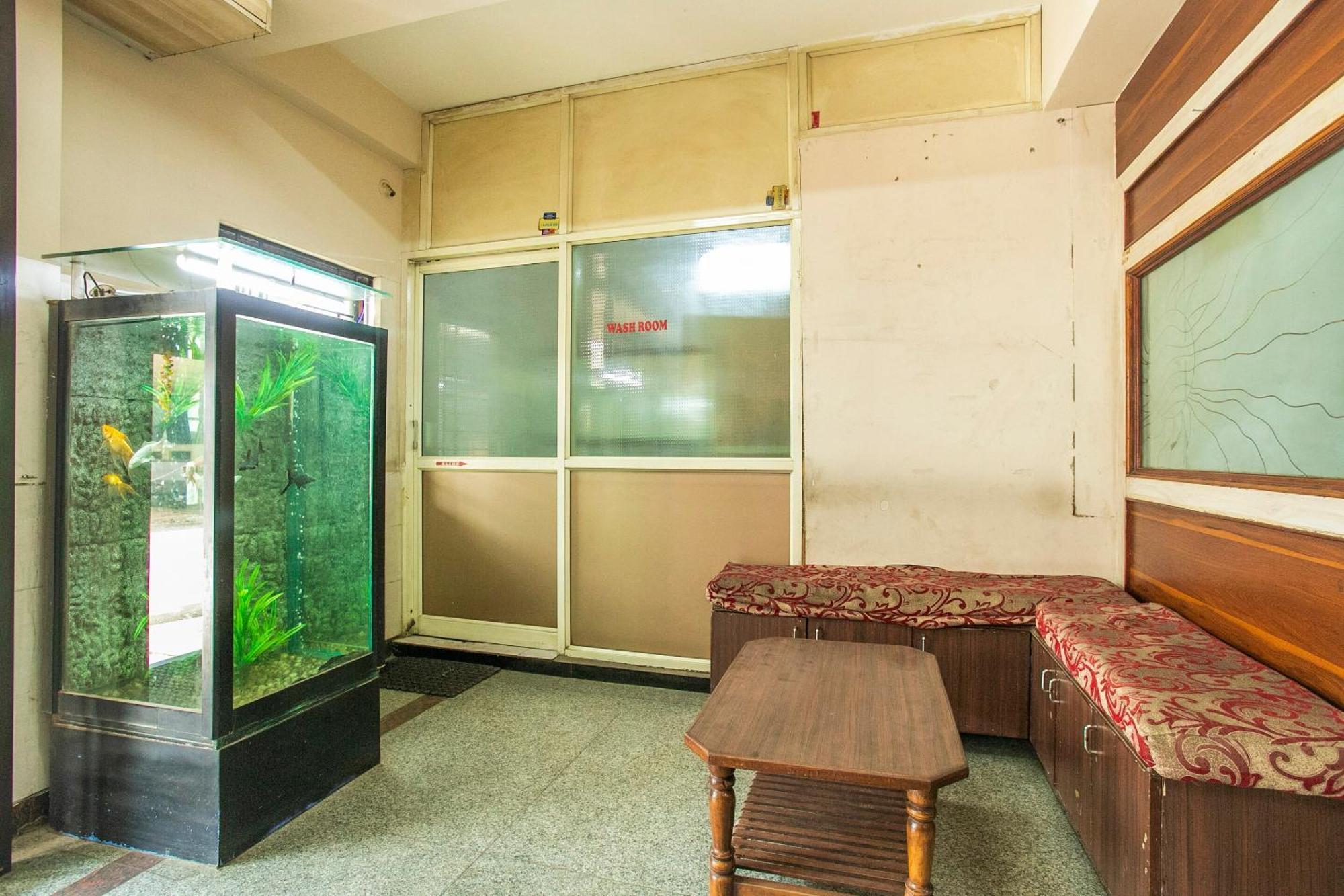 Hotel O Royal Residency Near Hare Krishna Hill Jālahalli Exteriör bild