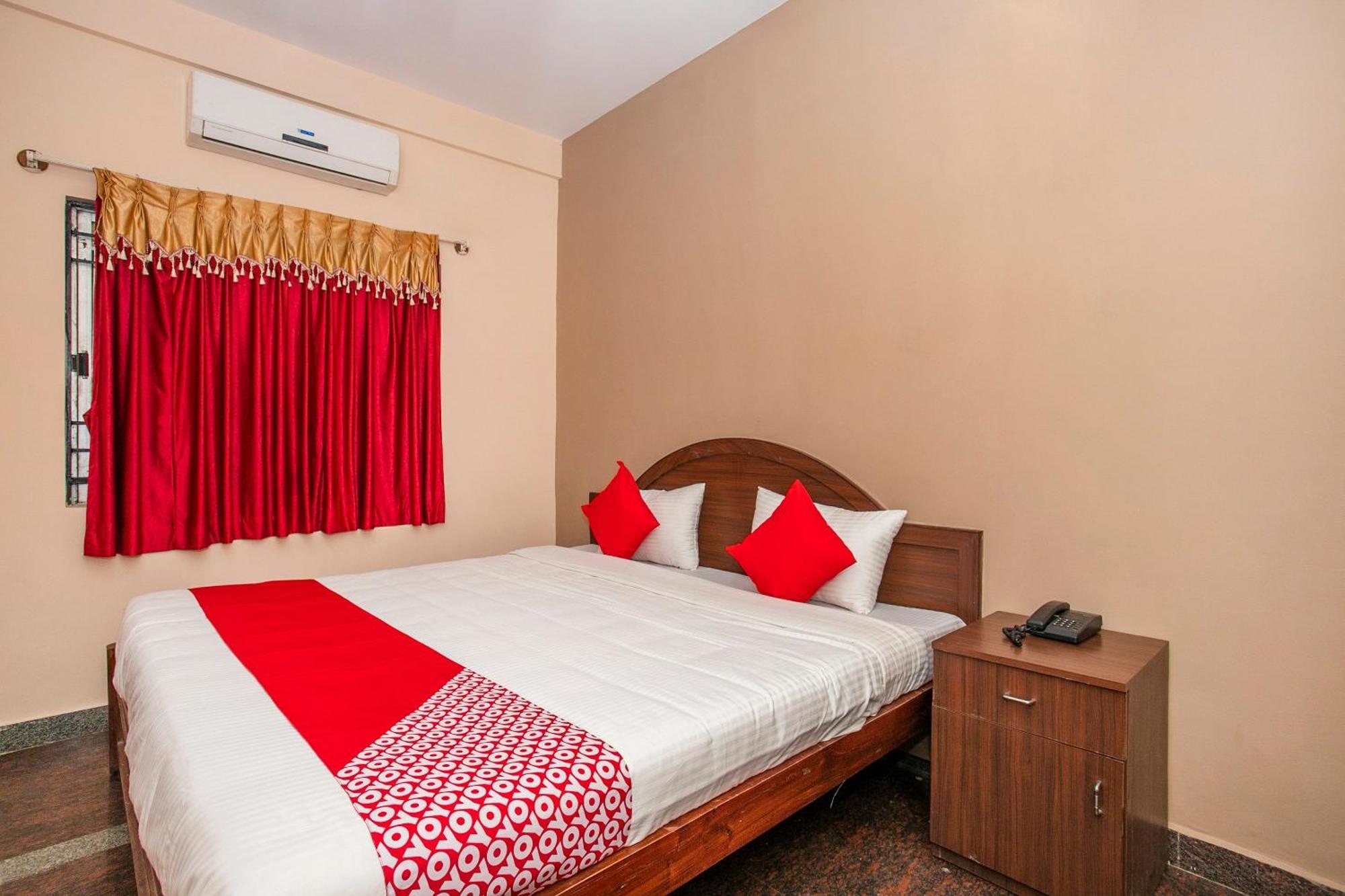 Hotel O Royal Residency Near Hare Krishna Hill Jālahalli Exteriör bild